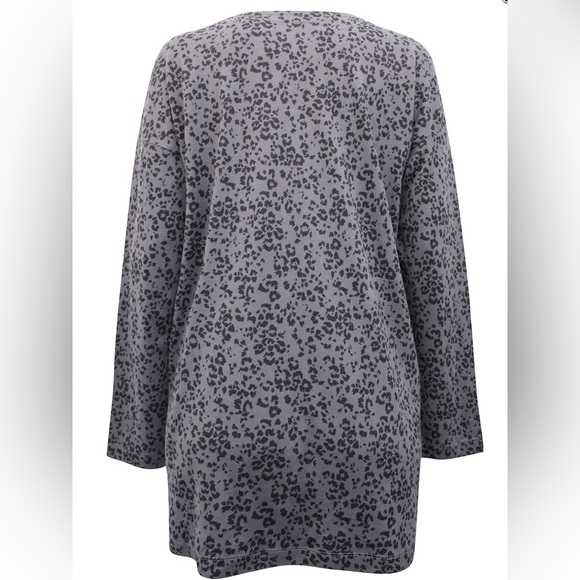 J.Jill CHARCOAL Supima Cotton Animal Print Long Sleeve V-Neck Tunic        Small - Picture 2 of 8